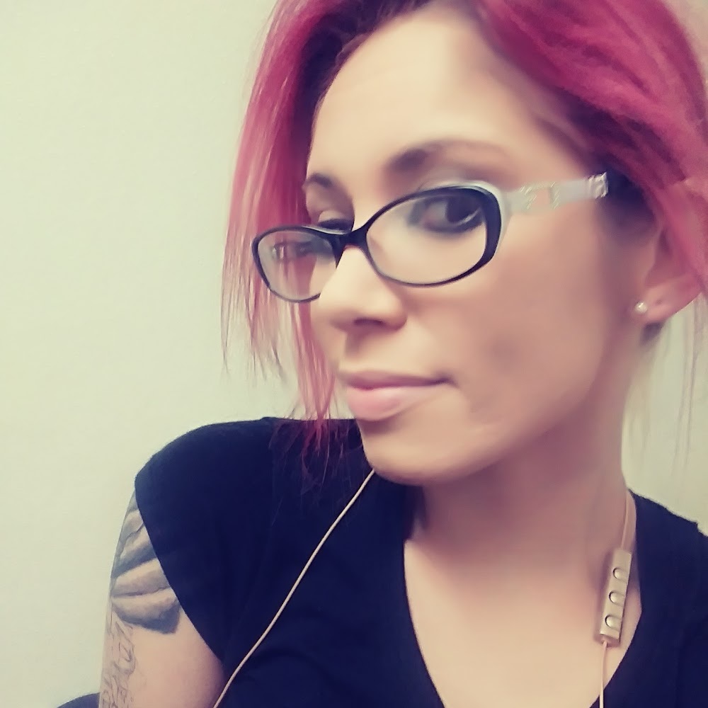 Meet your Posher, Ariela